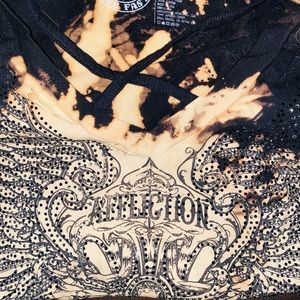 Women’s Affliction disrupted T-shirt. Very gently worn.